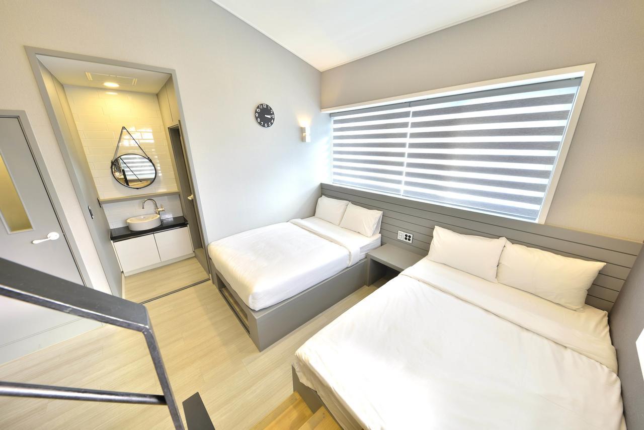 With U Hotel & Guesthouse Szokcsho Kültér fotó